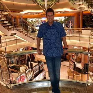 Meet your Posher, Chris